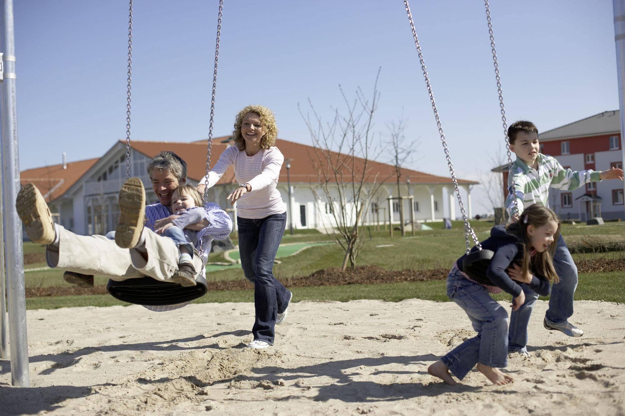 Beech Resort Boltenhagen Екстер'єр фото